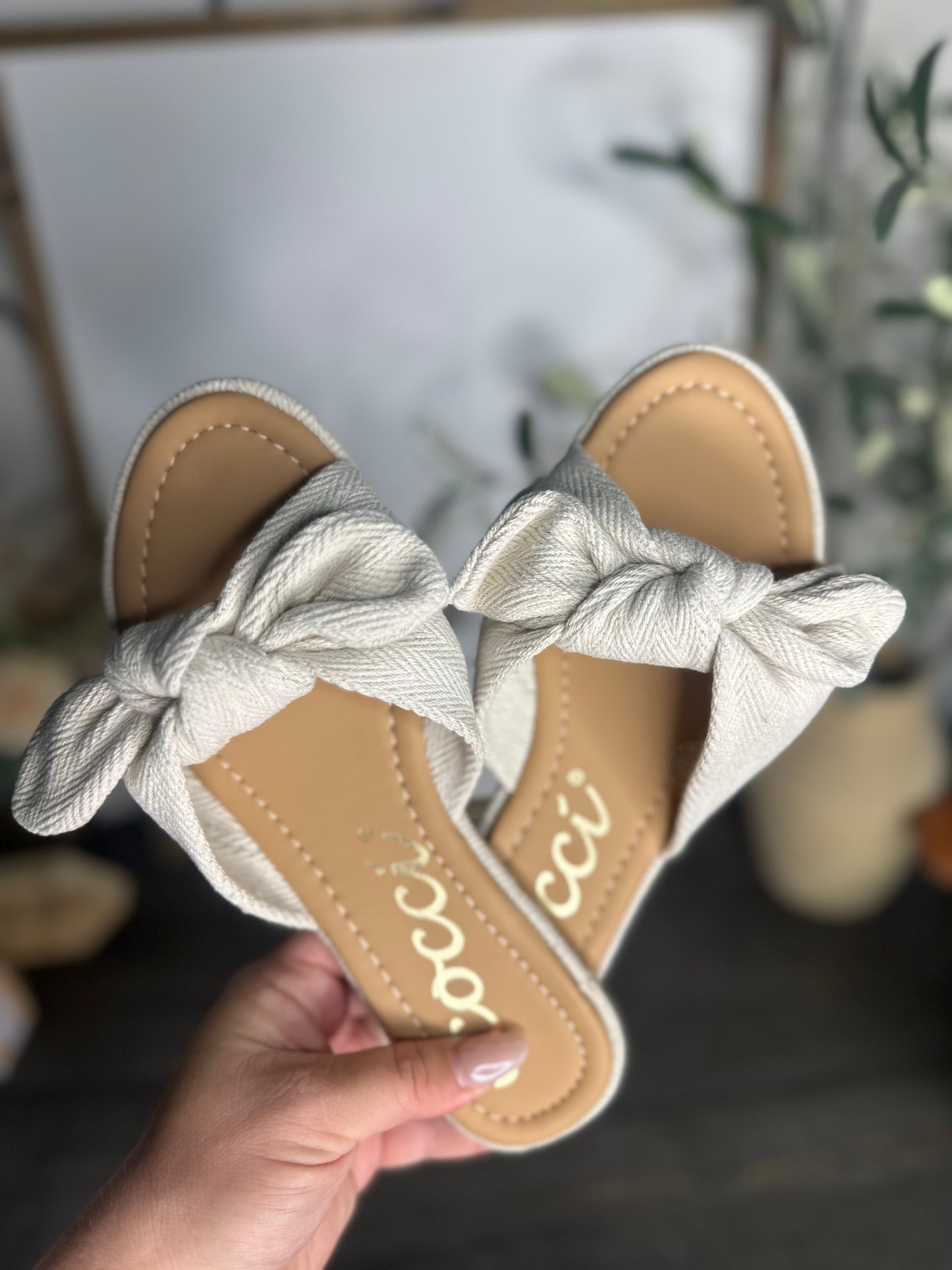 Canvas Bow Cream Slide Sandal