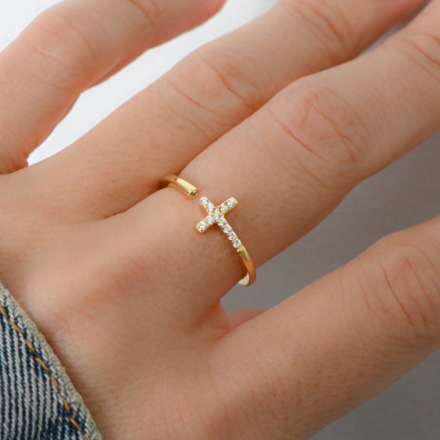 Cross Ring